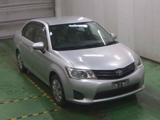 3627 Toyota Corolla axio NZE161 2014 г. (JU Niigata)